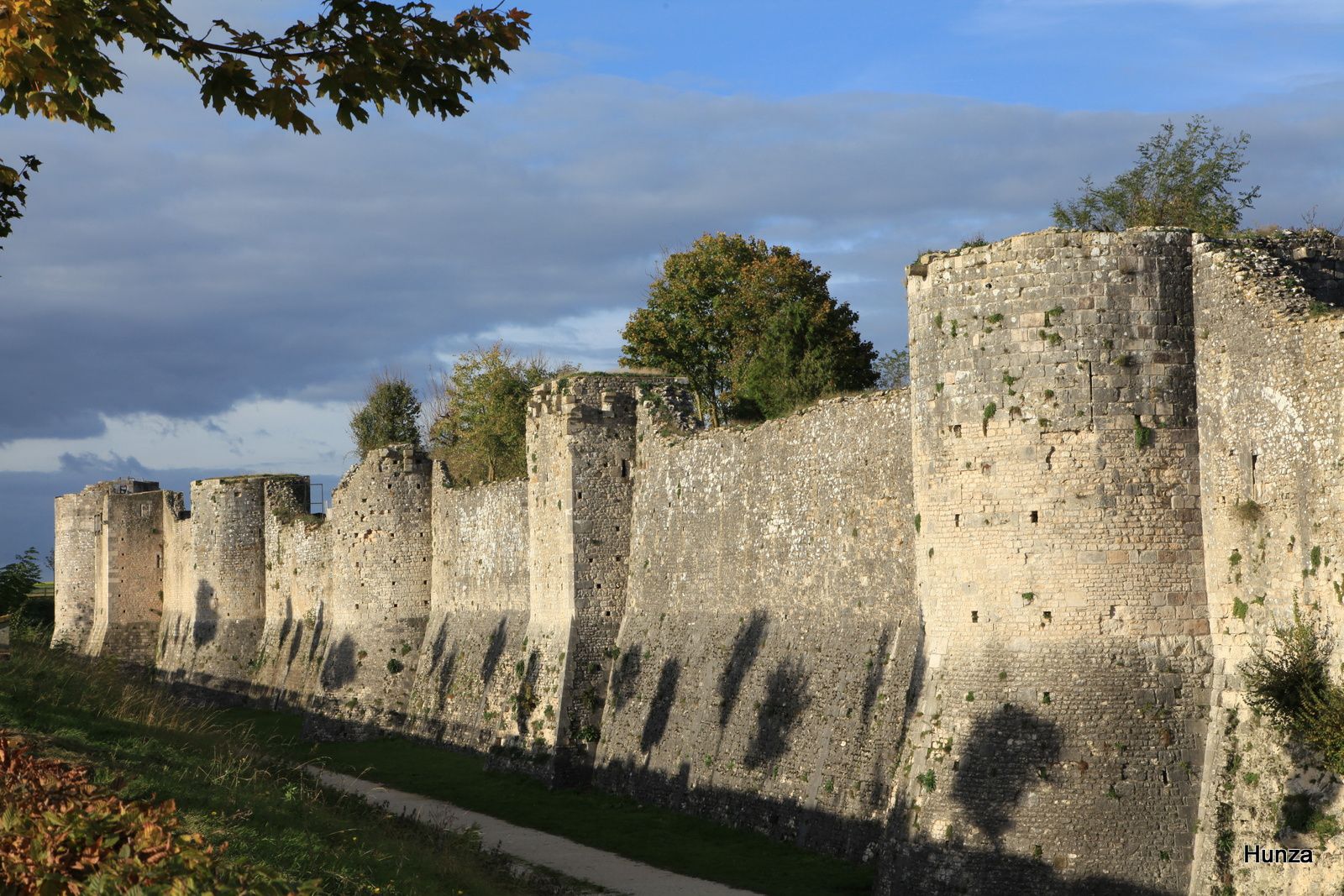 Fortifications de la ville de Provins